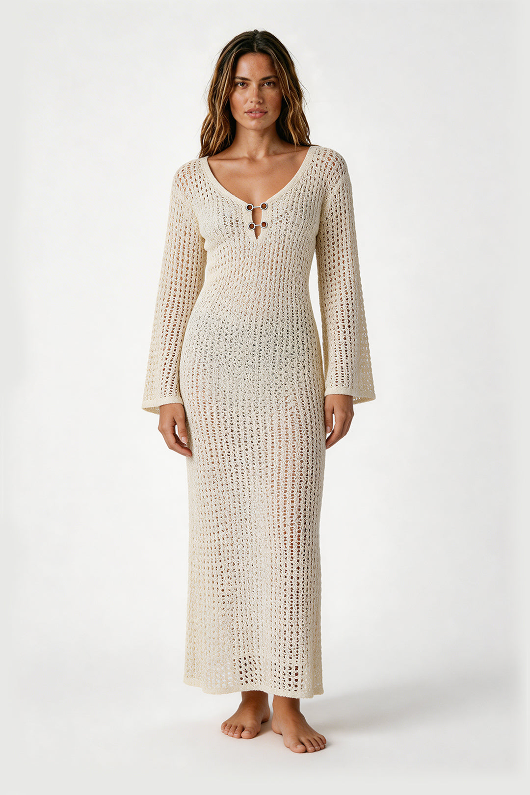 Uzun Kollu Bej Örgü Elbise