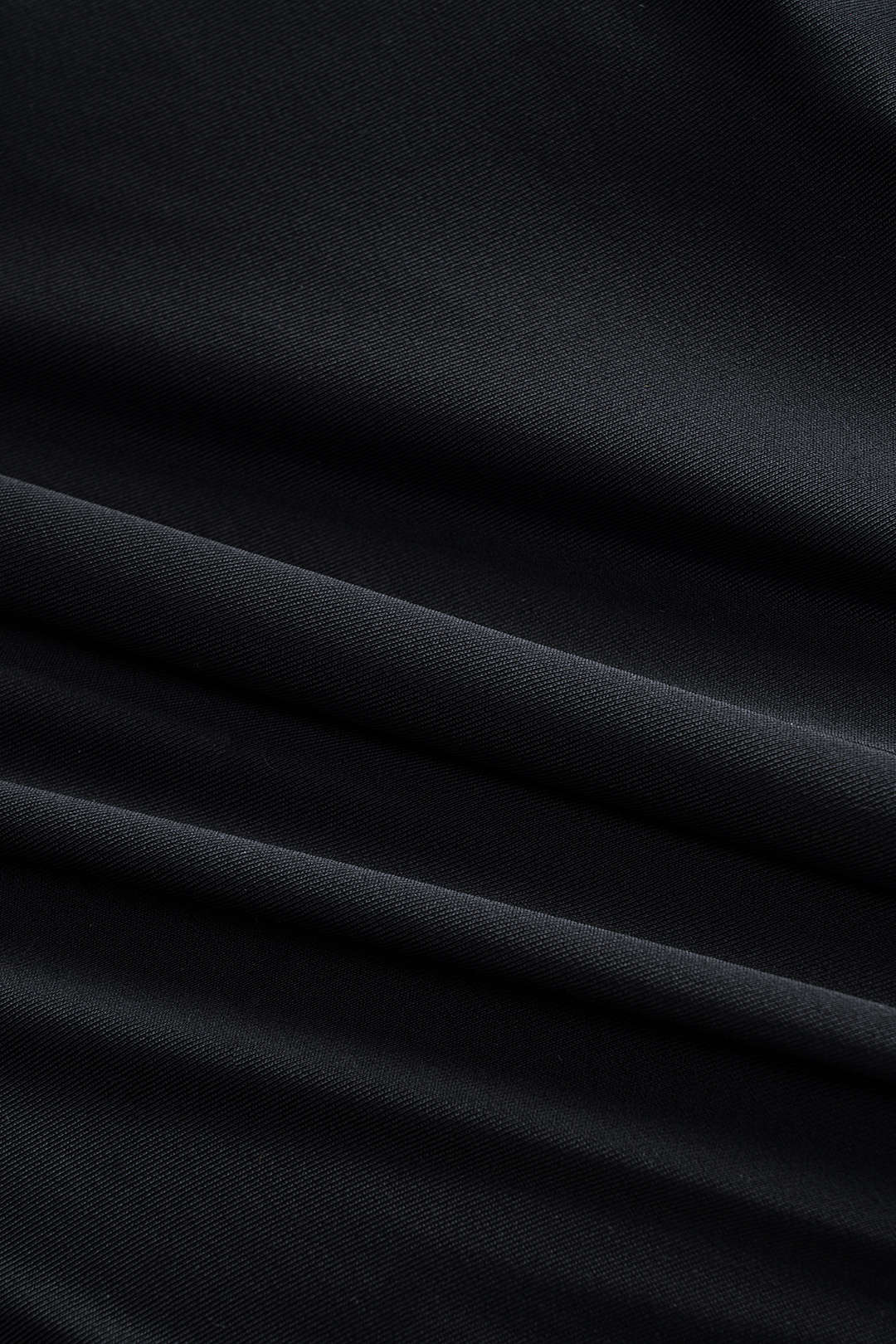 Rosvell Noir Emblem Mayo