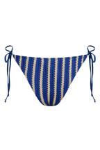 Marina Bikini Altı