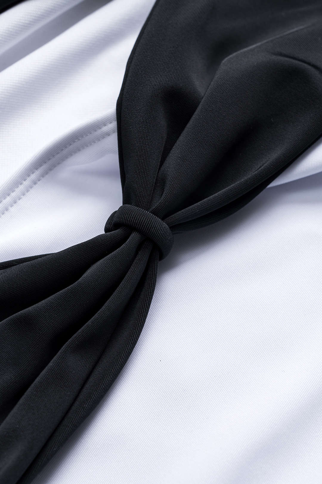 Rosvell Noir Contrast Sculpt Mayo